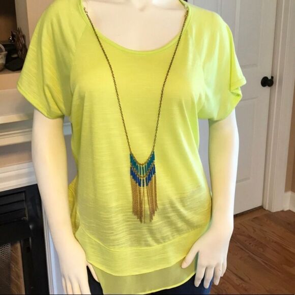 New Directions Small Green Ruffle Top - Picture 2 of 6